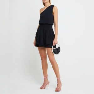 NWT: kourt Davina Dress Size Large